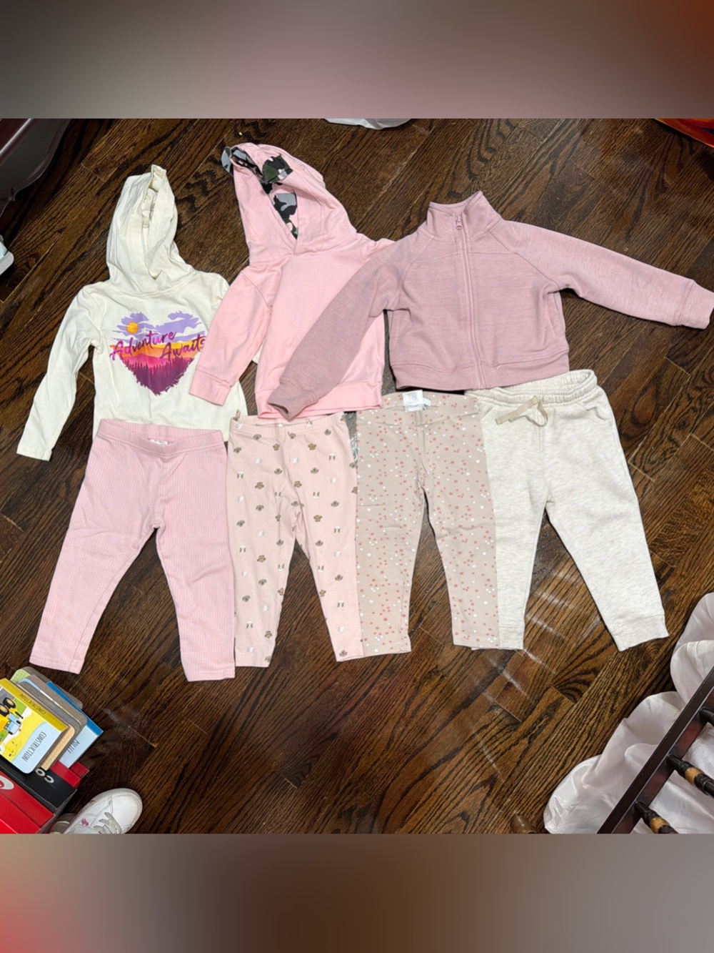 Toddler Girls Clothes Bundle Lot of 7 Carter’s DKNY Bearpaw Cat&Jack Size 2T